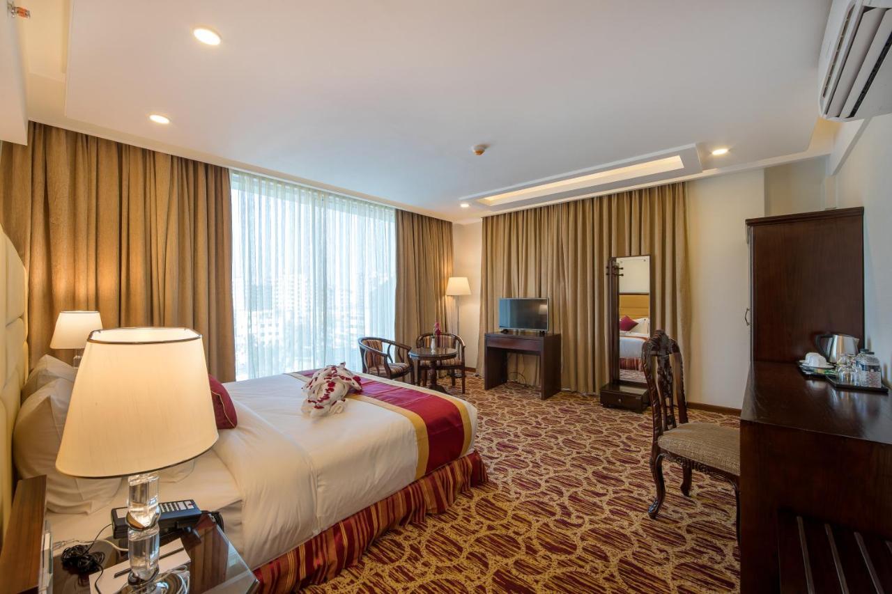 Grand Palace Hotel & Resorts Силхет Экстерьер фото